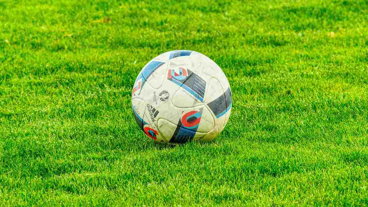Il fenomeno ‘prega’ il club