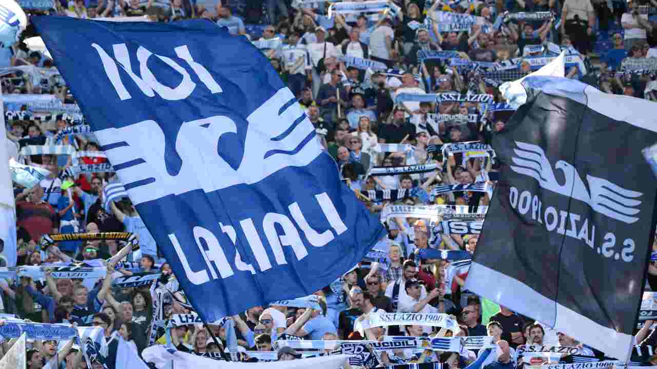 Tifosi della Lazio in festa