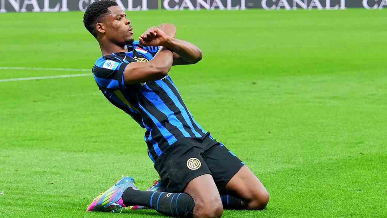 L'olandese ha richieste dall'estero