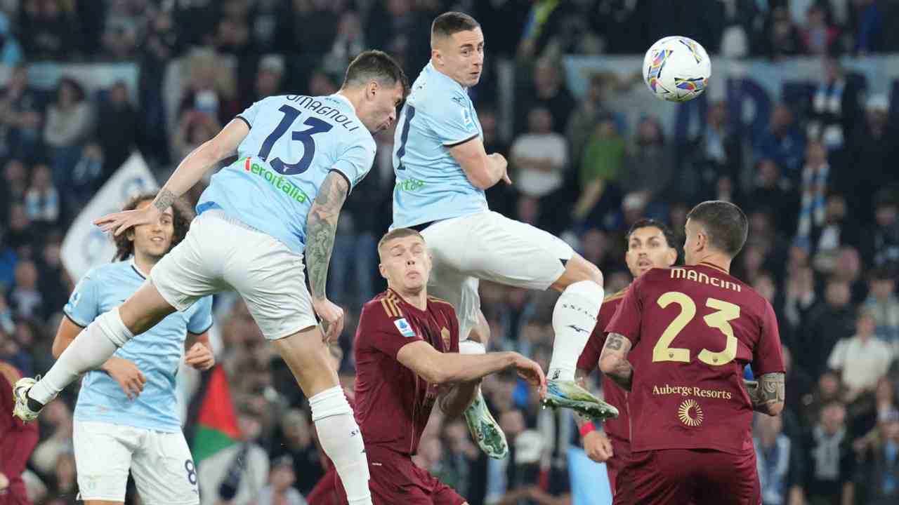 Lo fanno sbarcare a Trigoria