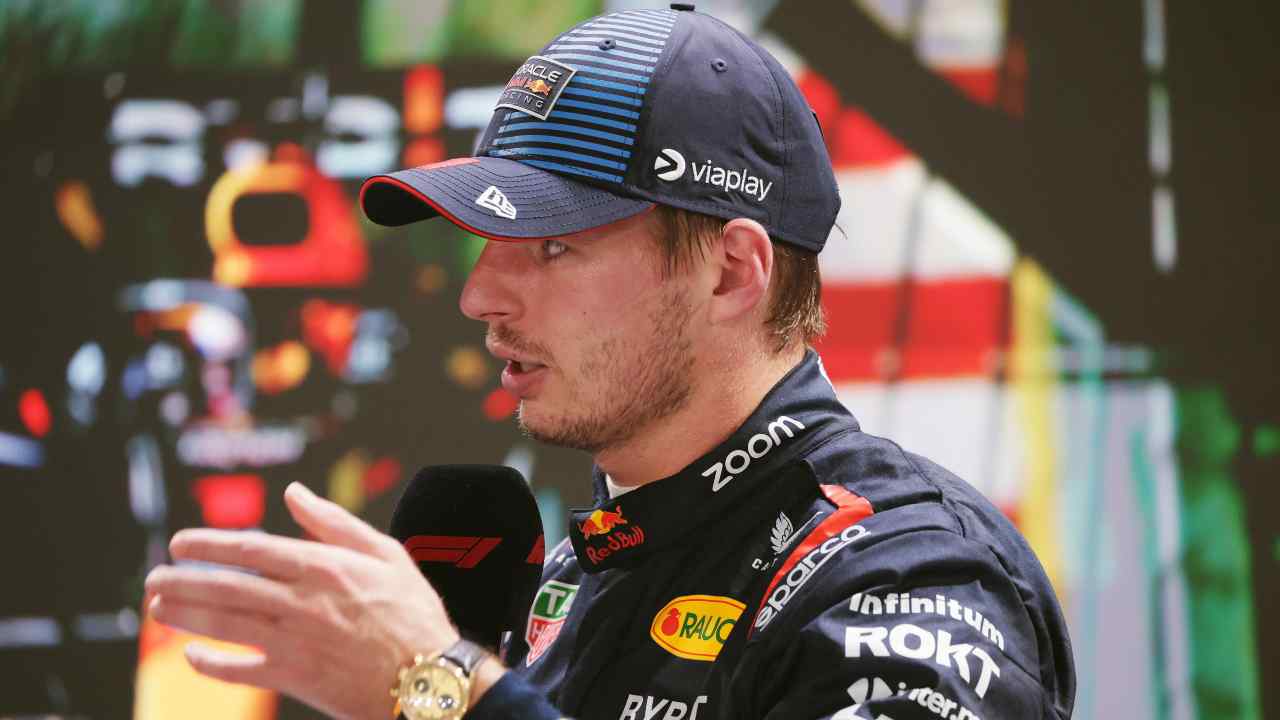Max Verstappen alla Mercedes
