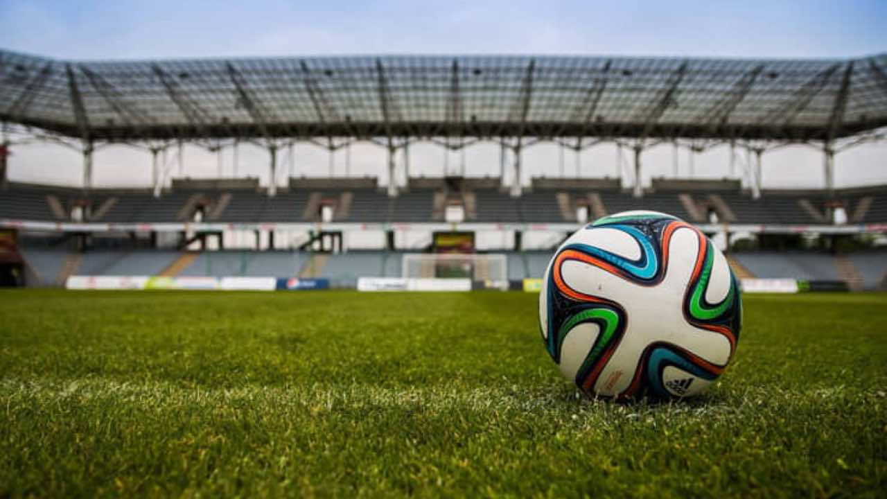 Un campo generico da calcio