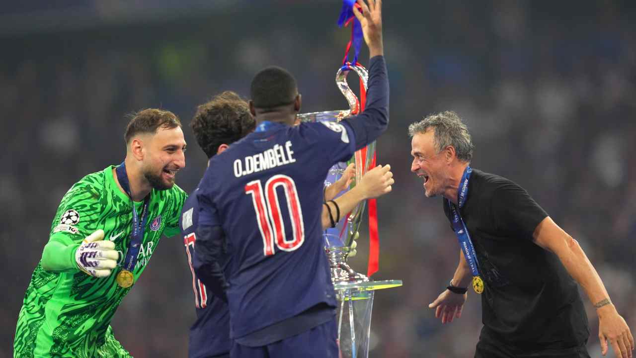 Il portiere non le manda a dire 