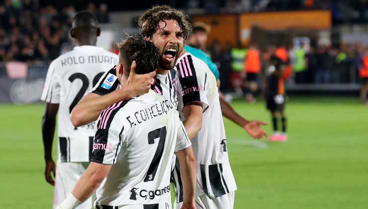 Manuel Locatelli festeggia