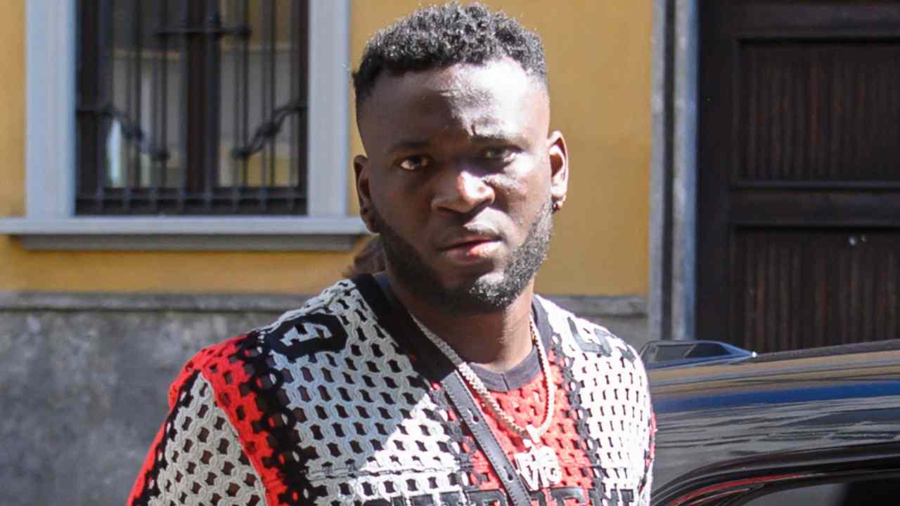 L'attaccante si sfoga sui social