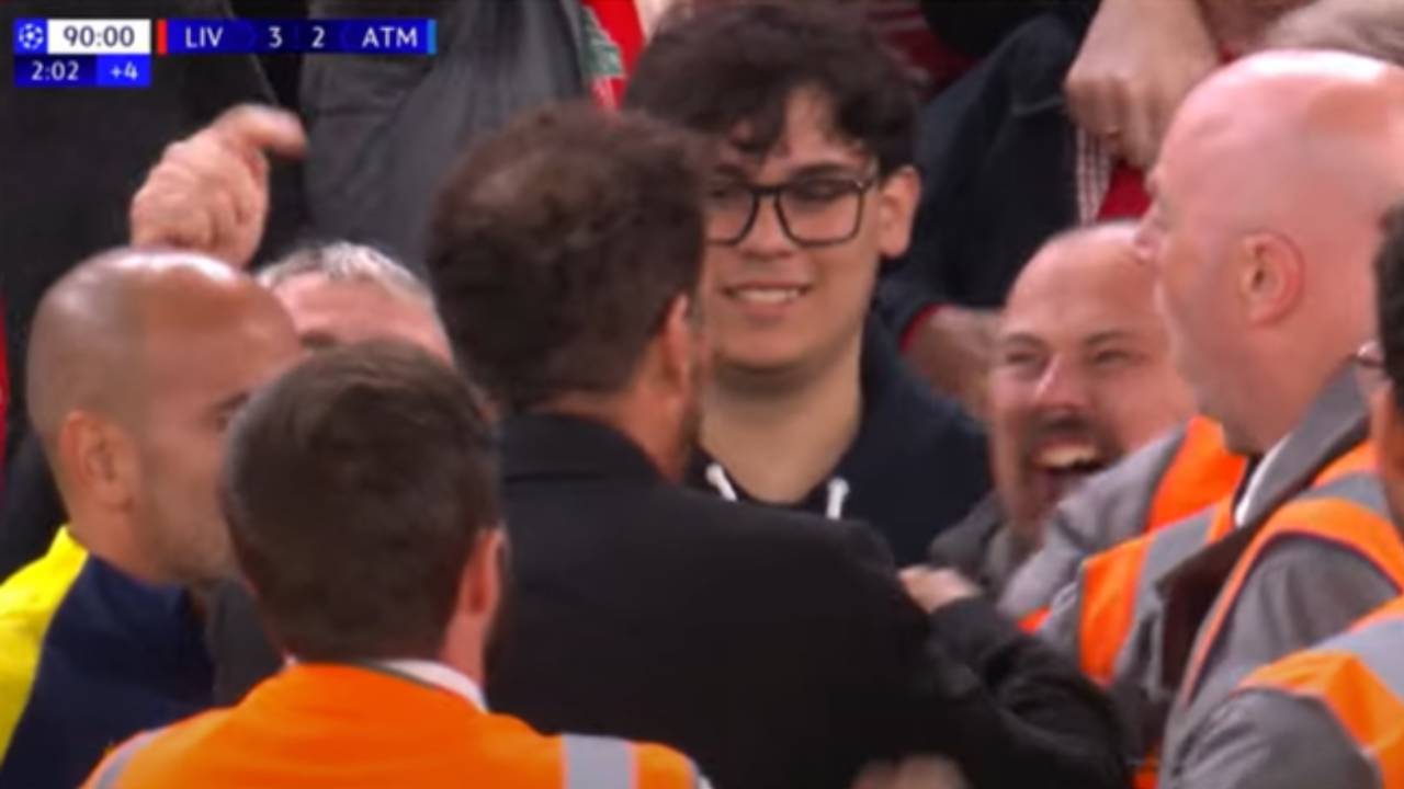 L'allenatore spiega il suo gesto